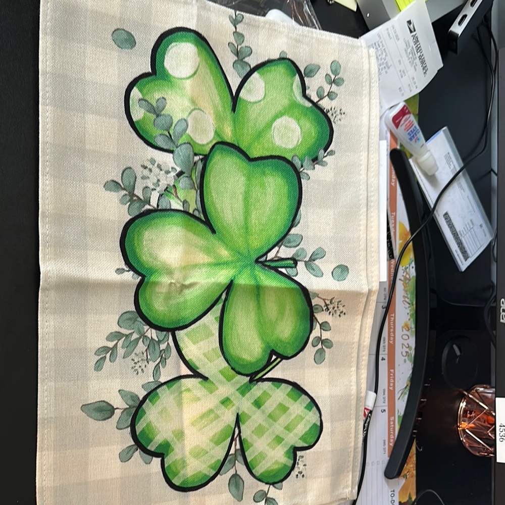 Artoid Mode Buffalo plaid shamrock St Patrick’s Day placemats set of 4 12 by 18